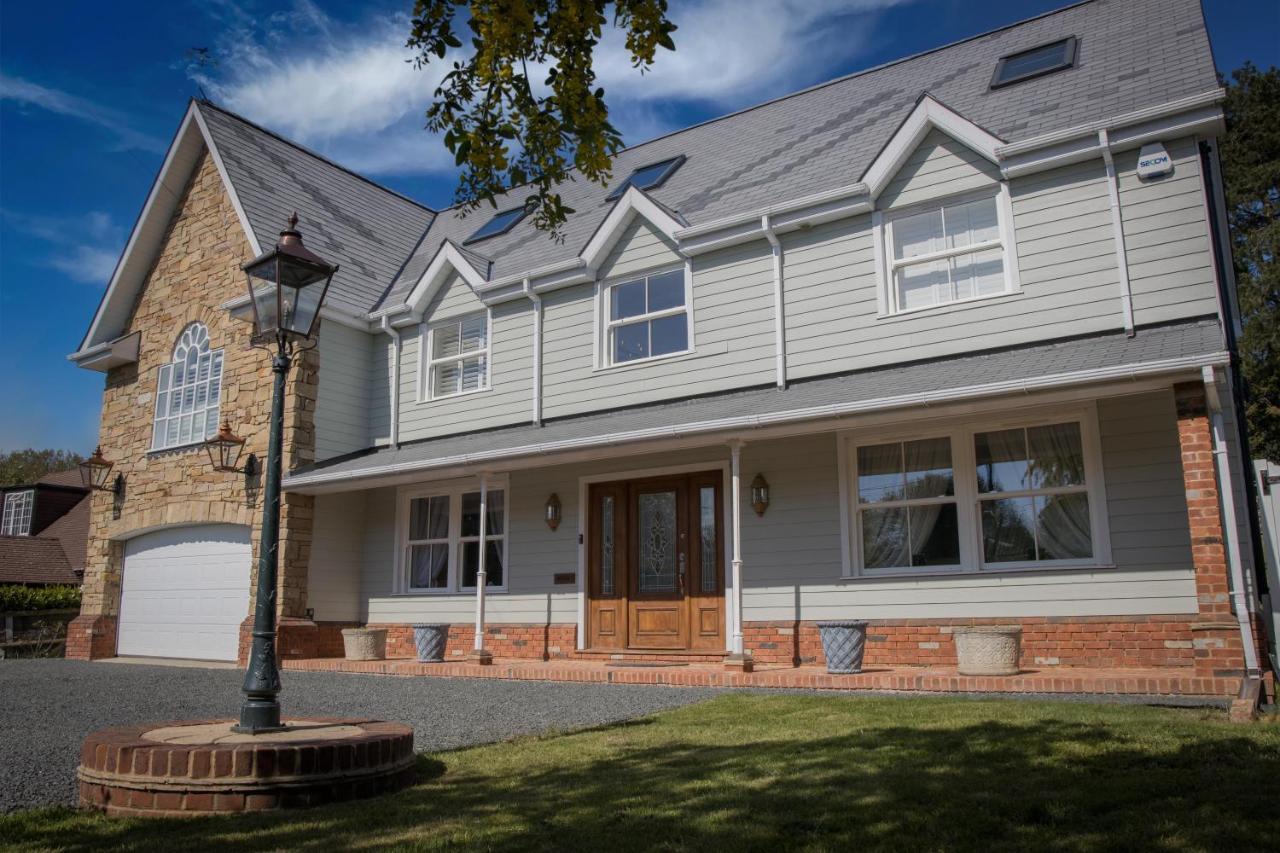 مبيت وإفطار Hawkinge Matlock House المظهر الخارجي الصورة